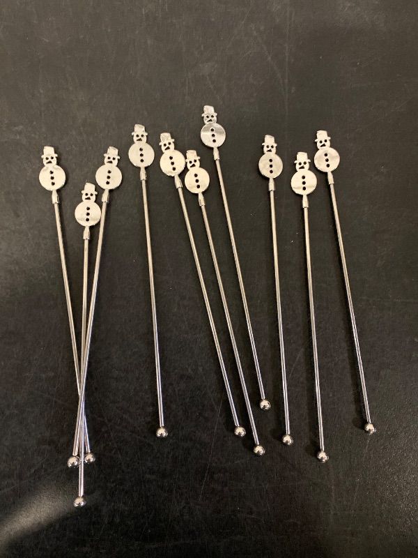 Photo 1 of 10 Pcs Winter Snowman Drink Stirrers Stainless Steel Christmas Coffee Stirrers Metal Reusable Swizzle Sticks Snowman Cocktail Stir Stick Chocolate Hot Cocoa Supplies for Winter Party Decor