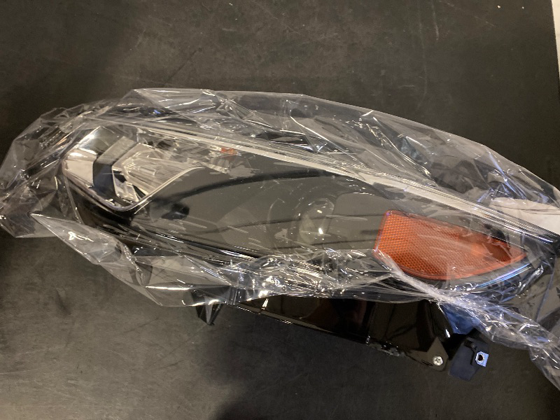Photo 1 of 2016-2018 Chevrolet Malibu Front Driver Side Replacement Headlamp