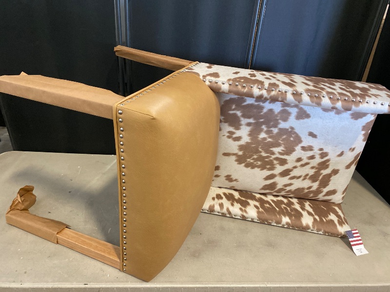 Photo 1 of One leg Broken | 20'' H Faux Leather Upholstered Parsons Chair Natural Beige/White