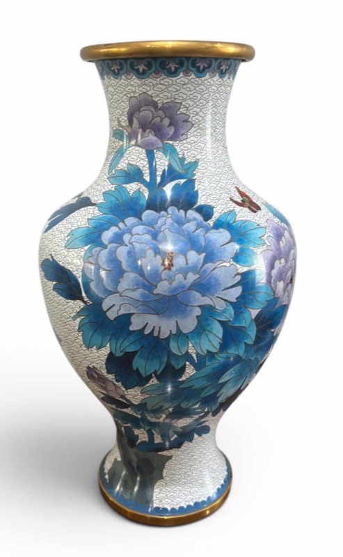 Photo 1 of VINTAGE CHINESE CLOISONNÉ VASE H 16"
