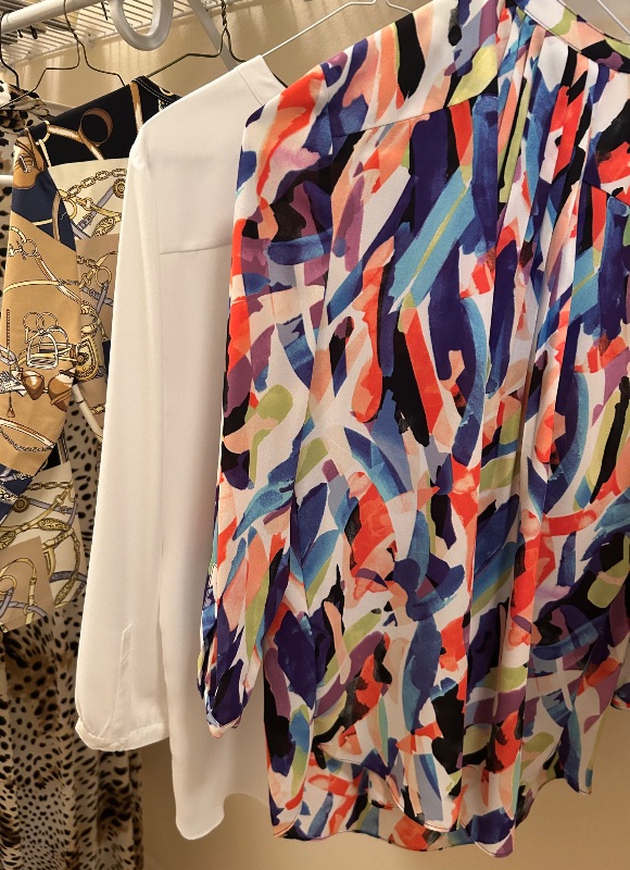 Photo 1 of 3- J MCLAUGHLIN NYDJ  BUTTON FRONT BUTTON BLOUSES
