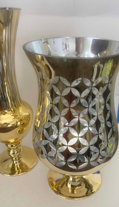 Photo 1 of 3-MIKASA VASES