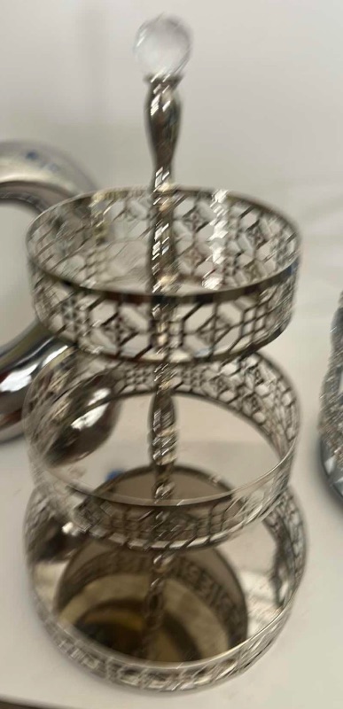 Photo 1 of 3 PC SILVER TONE HOME DECOR TALLEST 12”)