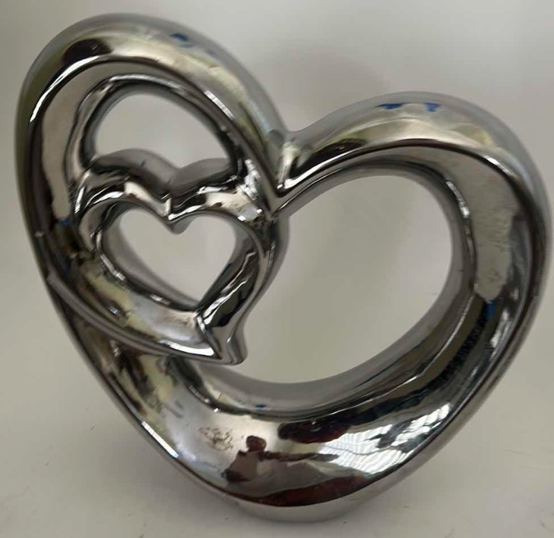 Photo 1 of 3 PC SILVER TONE HOME DECOR TALLEST 12”)