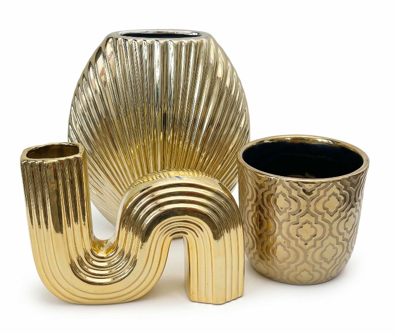 Photo 1 of 3 PC GOLD TONE VASES HOME DECOR (TALLEST 9.5”)