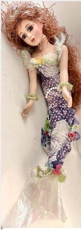 Photo 1 of DUCK HOUSE HEIRLOOM PORCELAIN DOLL LIMITED EDITION NUMBER 005 OF 5000.