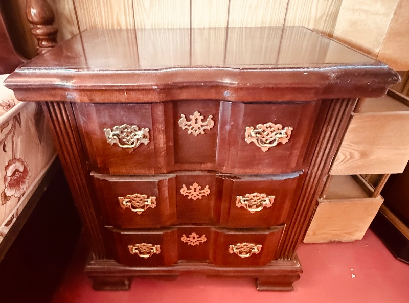 Photo 1 of VINTAGE GEORGIAN NIGHTSTAND 24”x16” H26”