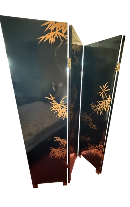 View 2 of 4 PANEL ORIENTAL DESIGN ROOM DIVIDER (PANEL SIZES W18” x H 73”)