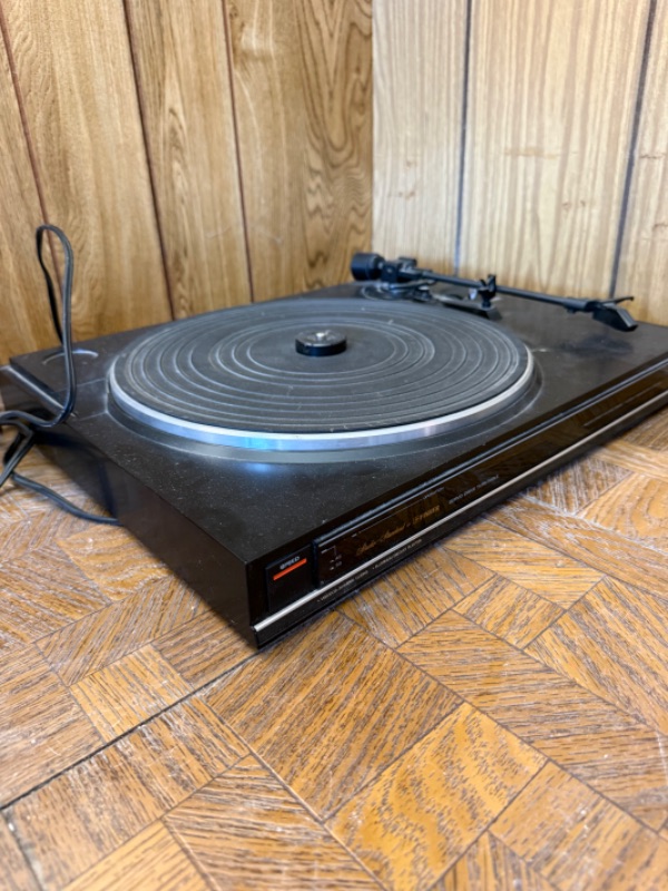 Photo 1 of VINTAGE FISHER TURNTABLE