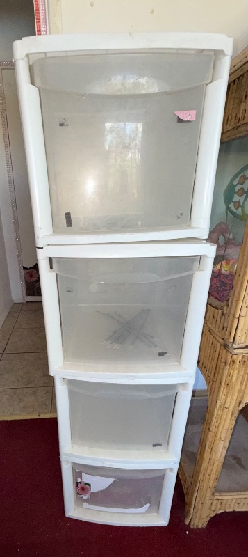 Photo 1 of 4-CLEAR W WHITE PLASTIC STORAGE STACKABLE BINS