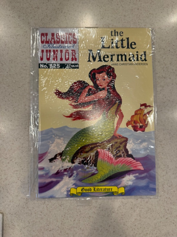 Photo 1 of 3-VINTAGE COLLECTIBLE LITTLE MERMAID COMIC BOOKS