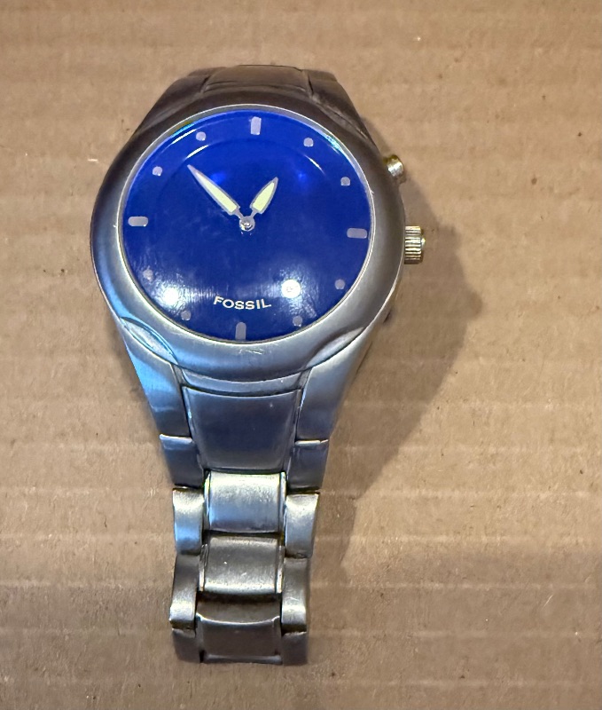 Photo 1 of FOSSIL SILVER-TOME MEN’S WATCH