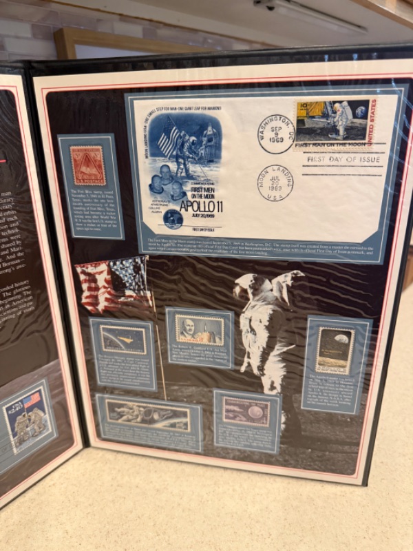 Photo 1 of NEW FOLDER “THE MOON LANDING 20TH ANNIVERSARY” FOLIO