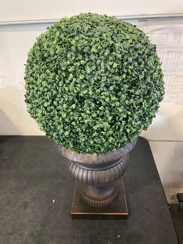 View 3 of GarveeHome 20" Artificial Plant Topiary Ball, Pre-Lit Artificial Topiary