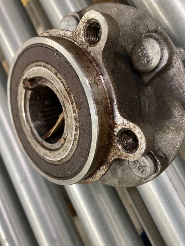 Photo 1 of ***DAMAGED-USED SELLING AS IS *** 513347 Front Wheel Hubs & Bearings  Replacement for 2013-2023 Mazda CX-5, for 2014-2021 Mazda 6 5 Lugs w/ABS, Wheel Bearing Hubs Front Passenger & Drive Side OE# KD35-33-04XD, KD35-33-04X