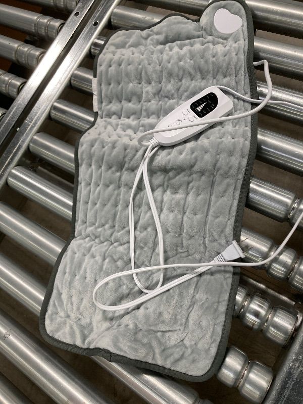 Photo 1 of ***DAMAGE -NON-FUNCTIONAL-SELLING AS IS ONLY*** Heating Pad ,Electric Heating Pads for Back, Neck, Abdomen, Moist Heating Pad for Shoulder, Knee, Arms, Legs, Dry/Moist Heat & Auto Shut Off, Christmas Gifts for Men and Women, Light Gray, 24x12 Inch ***