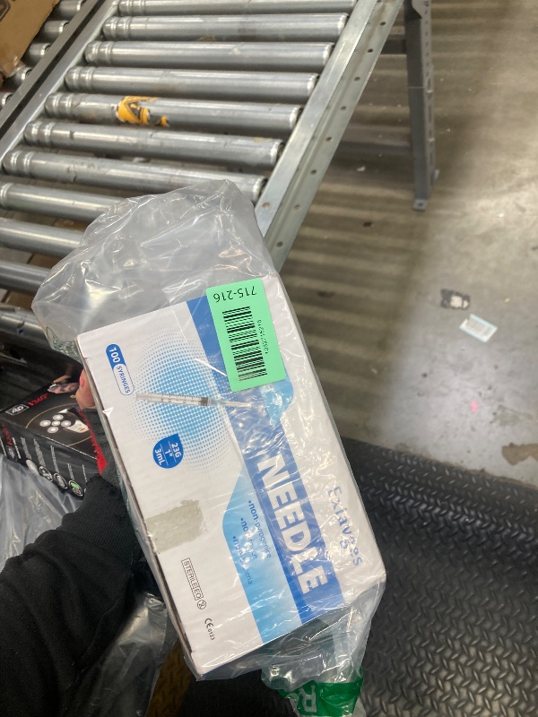 Photo 1 of 100 Pack Disposable 3ml/cc Lab Syringes with 23Ga 1 Inch Needle Luer Lock, Individually Sealed Packed