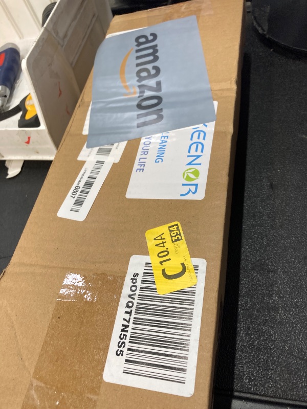 Photo 1 of ***MISSING PARTS -SELLING AS IS *** UKEENOR Sticky Resuable Tapeless Lint Roller Cat Dog Hair Remover with Long Handle Washable Tool Pet Shedding Brush Cleans Your Suit/Sofa 3 Diffrent Size One Set