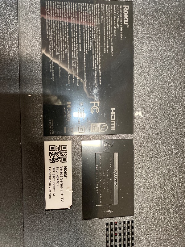 Photo 1 of ****** NO RETURN ***** NO REFUND***** ONLY FOR PARTS******Roku Smart TV – 43-Inch Select Series, 4K HDR TV – RokuTV with Enhanced Voice Remote – Flat Screen LED Television with Wi-Fi for Streaming Live Local News, Sports, Family Entertainment