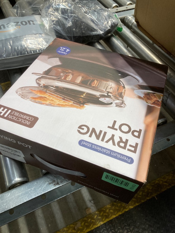 Photo 1 of **HAS DENT/LID DONT FIT PROPERLY**Deep Fryer Pot, 4.4Qt /11 Inch Japanese Style Small Deep Fryer 304 Stainless Steel, with Temperature Control and Oil Drip Drainer Rack, Deep Frying Pot with Lid