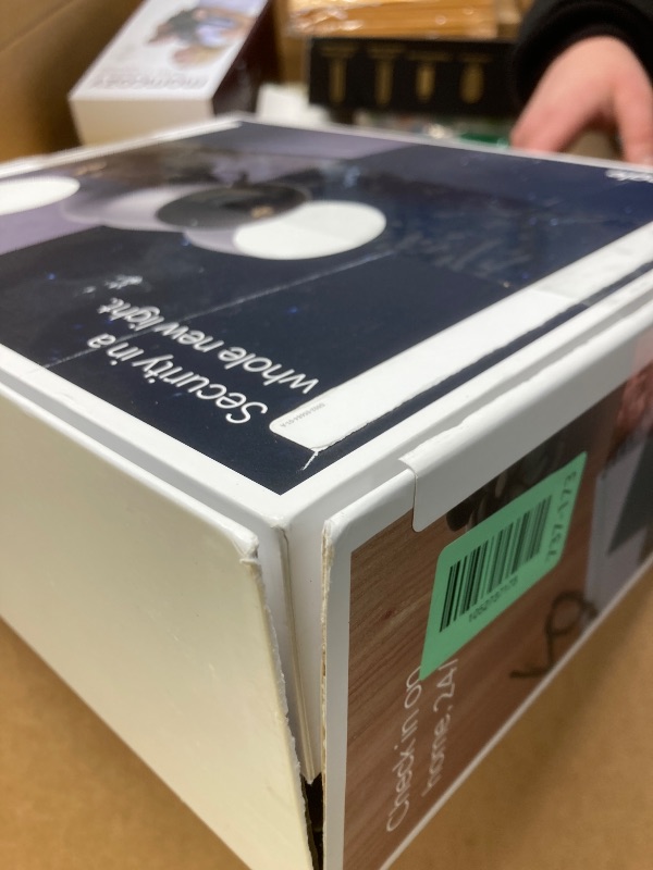 Photo 1 of **MISSING PARTS***Google Nest Cam with Floodlight - Outdoor Camera - Floodlight Security Camera, White, 1 Count (Pack of 1)