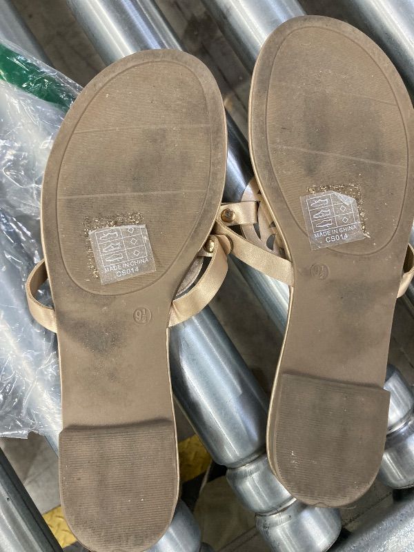 View 3 of ***USED***katliu Women's Flat Sandals Flip Flop Sandals Comfortable Dressy Thong Sandals Gold 9.5