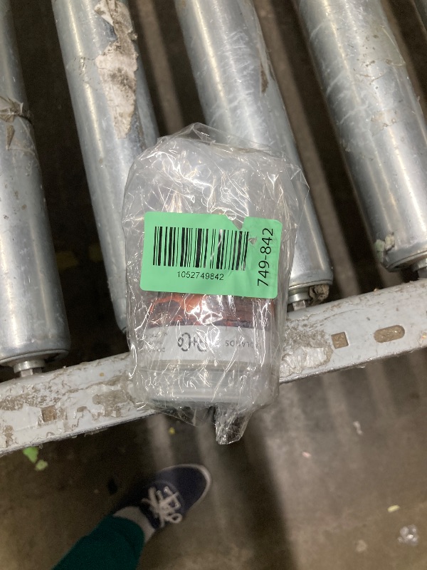 Photo 1 of | Part Dry Shampoo, Part Styling Paste | Adds Texture, Absorbs Oil, Matt