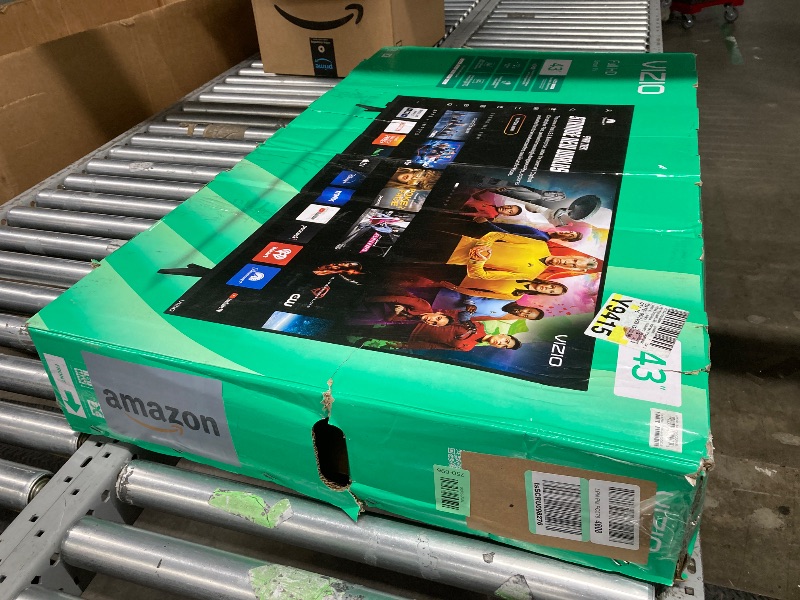 View 5 of ***NO RETOURN***VIZIO 40-inch Full HD 1080p Smart TV with DTS Virtual: X, Alexa Compatibility, Google Cast Built-in, Bluetooth Headphone Capable, (VFD40M-08 New)