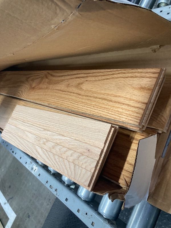 Photo 1 of  Red Oak Solid Hardwood 5-in  wide 3/4-inch thick 
