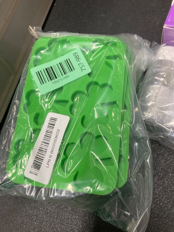 Photo 1 of **Tab broken***8 Pack Shamrock Silicone Molds for St Patrick's Day Accessories Shamrock Ice Cube Mold 3D Large Ice Trays Molds for Ice Cube Jello Chocolate Candy (8)**Tab broken***