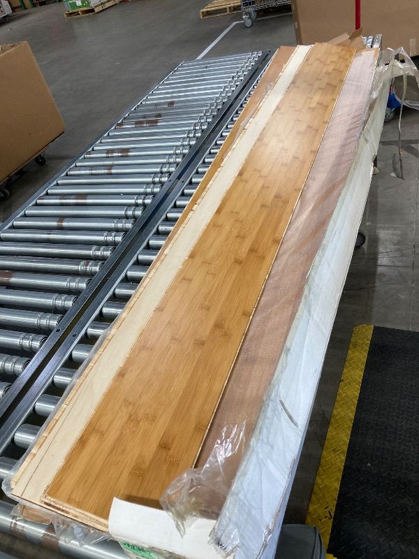 Photo 1 of ***DAMAGE -CORNERS EDGE -SELLING AS IS *** 539.7SQFT AMERIQUE Prefinished Engineered Bamboo Floor Glueless Click Horizontal Carbonized, Premium Grade, 7-1/2" X 9/16" X 86" with 4.5MM Top, 35.98SF/Ctn, 15Ctns