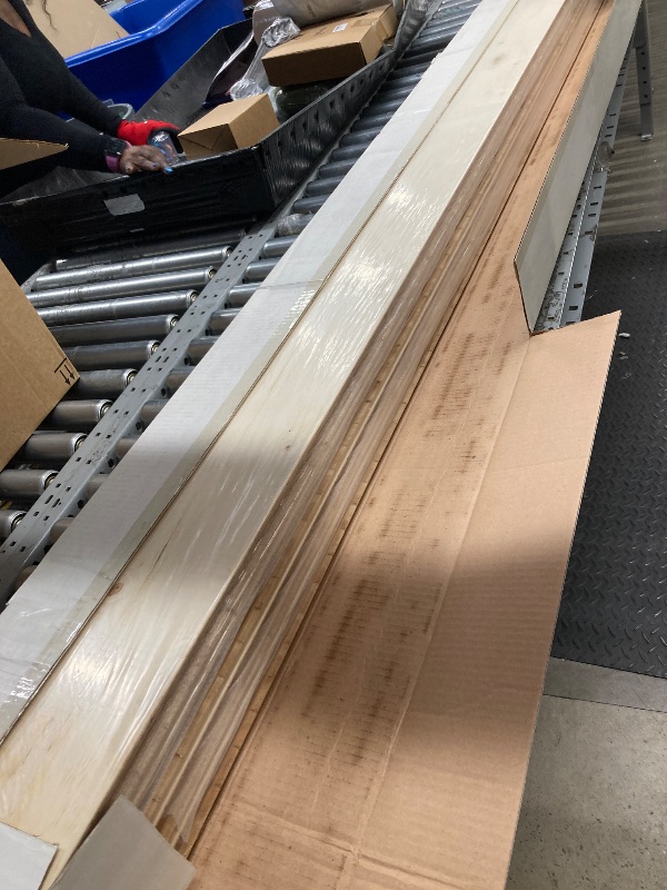 Photo 1 of ** Missing 4/5th
539.7SQFT AMERIQUE Prefinished Engineered Bamboo Floor Glueless Click Horizontal Carbonized, Premium Grade, 7-1/2" X 9/16" X 86" with 4.5MM Top, 35.98SF/Ctn, 15Ctns