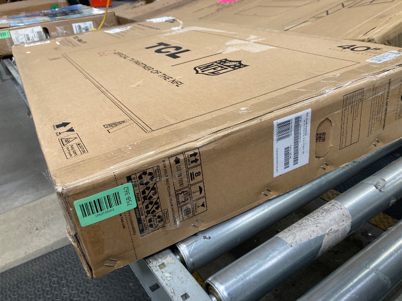 Photo 1 of *Screen cracked on left side* TCL 40-Inch Class S3 1080p LED Smart TV with Roku TV (40S350R, 2023 Model), Compatible with Alexa, Google Assistant, and Apple HomeKit Compatibility, Streaming FHD Television,Black