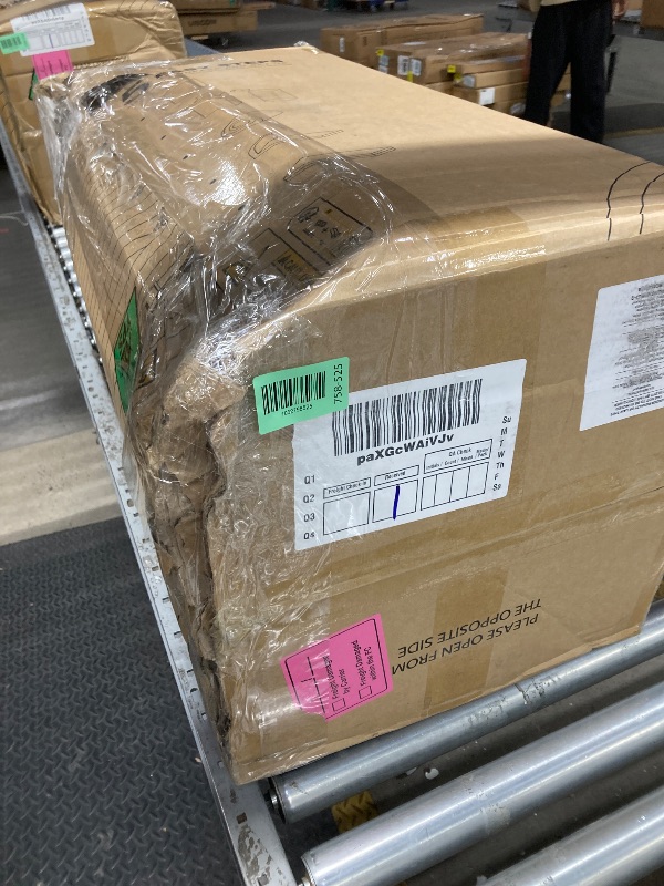 Photo 1 of *Damaged box* Novilla 12 Inch Queen Mattress in a Box, Gel Memory Foam Queen Size Bed Mattress for Cooling Night Sleep, Comfort Sleep & Pressure Relief, CertiPUR-US Certified,White