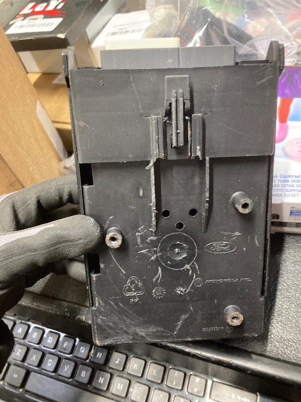 Photo 1 of *Scratches* Cardone 73-71002 Remanufactured Lighting Control Module, LCC/LCM/GEM, Ensures Superior Electrical Connections, OE Replacement for Ford and Mercury 2003-2004