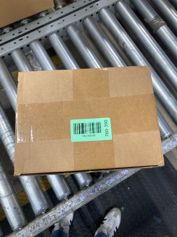 Photo 1 of ***Multiple snaps are broken*** 4 Pcs Fabric Strip Case Jelly Cotton Fabric Patchwork Roll Storage Case Bulletin Board Border Bolt Storage Sewing Cloth Box for 2.5 in Cloth Strips Art Craft Organizer(Blue,13 x 4 x 3 in)***Multiple snaps are broken***