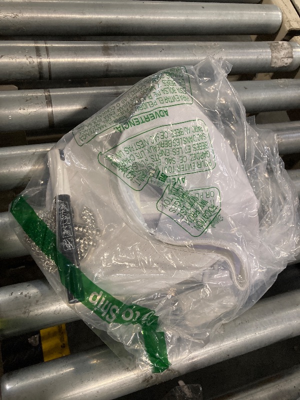 Photo 1 of  Hip Hop Costume Kit 80s 90s Rapper Accessories Glasses 2000s Hat Hip Hop Chain for Halloween Party White