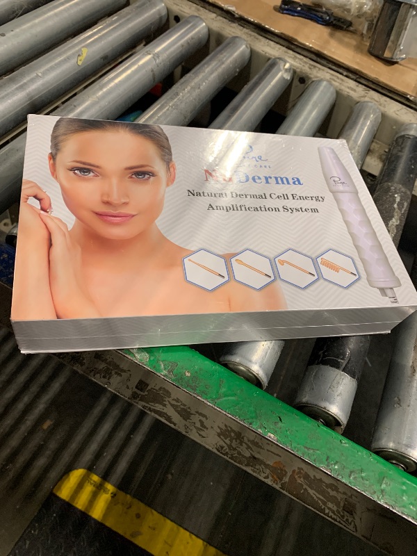 Photo 1 of ***Factory Sealed***
Pure Daily Care NuDerma Handheld Skin Therapy Wand Machine w/Neon – Anti-Aging - Skin Tightening - Wrinkle Reducing - Dark Circles – Clarifying - Hair & Scalp Stimulator