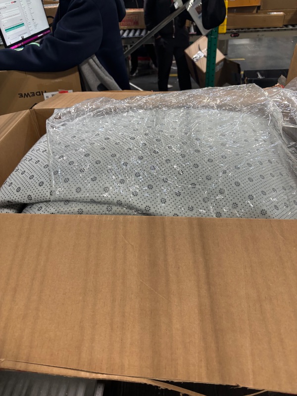 Photo 1 of [HIgh quality final cloth}
Felt Pointplastic non-slip  cloth for rug and car seat cushion pet nest, rugmaking backing fabric for carpe tufting gun.