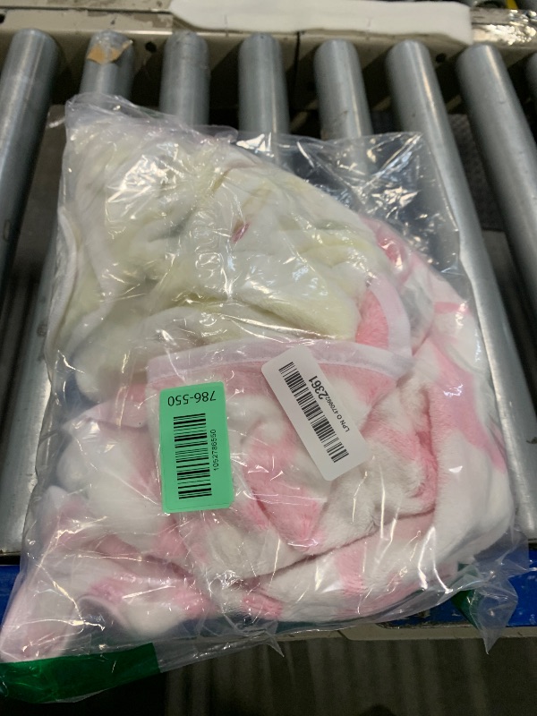 Photo 1 of 1 Pack 3 Blankets Super Soft Fluffy Premium Cute Elephant Pattern Pet Blanket Flannel Throw for Dog Puppy Cat Blue/Pink/Yellow Small(23x16 inch)