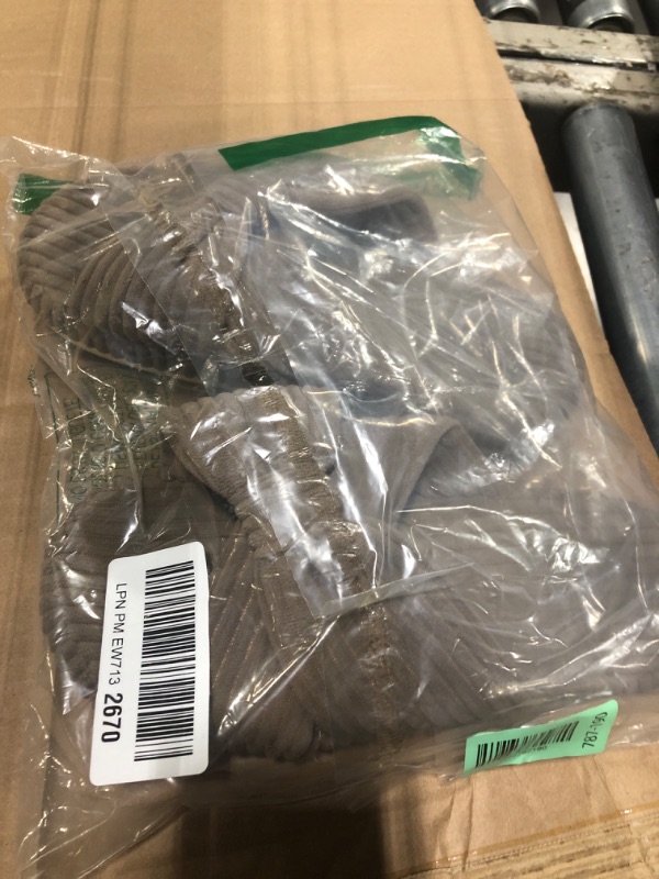 Photo 1 of *MINOR DAMAGE - USED*
Chantomoo Slippers for Women Memory Foam House Bedroom Corduroy Bow Crossbands Slipper Shoes Comfy Trendy Gift Slippers BrownSize7 8 6.5