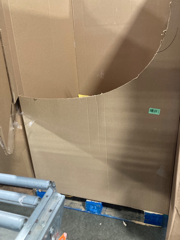 Photo 1 of **AS IS**
**FINAL SALE**
**APPROXIMATELY 30 BAGS**
EXPIRY DATE:11/29/2025
Nature?s Recipe Lamb, Barley & Brown Rice Recipe Dry Dog Food, 24 lb. Bag