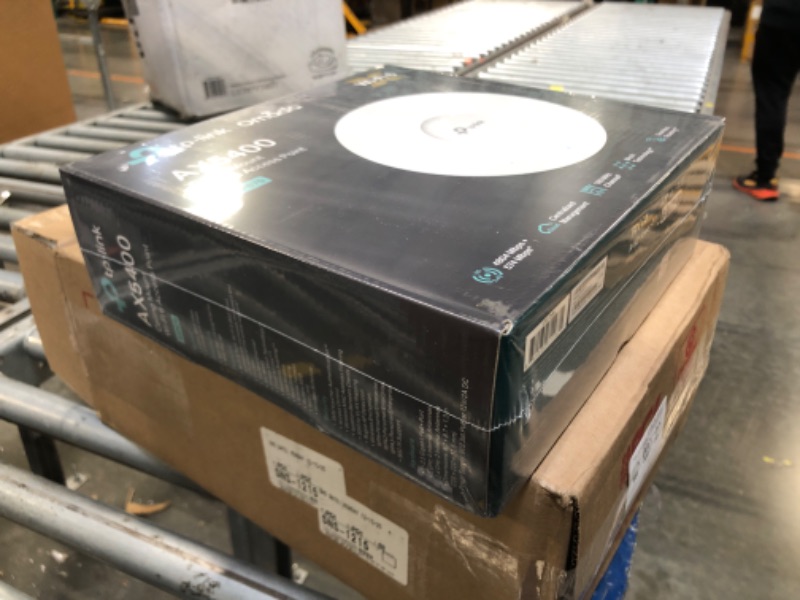 Photo 1 of ** FACTORY SEALED**
TP-Link EAP670 V2 Omada WiFi 6 Ultra- Slim AX5400 Wireless 2.5G Ceiling Mount Access Point Support Mesh, OFDMA, Seamless Roaming, HE160 & MU-MIMO SDN Integrated Cloud Access & Omada App PoE+
