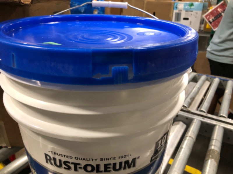 Photo 1 of ** FACTORY SEALED**
Rust-Oleum 710 Elastomeric Roof Coating, 5 Gallon, White