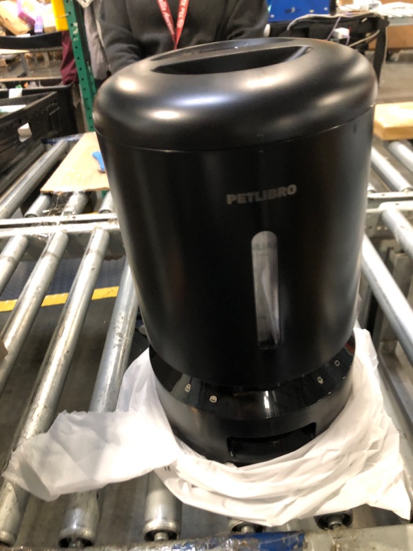 Photo 1 of **MISSING PLATE**
PETLIBRO Automatic Cat Feeder with Camera, 1080P HD Video with Night Vision, 5G WiFi Pet Feeder with 2-Way Audio, Low Food & Blockage Sensor, Motion & Sound Alerts for Cat & Dog Single Tray