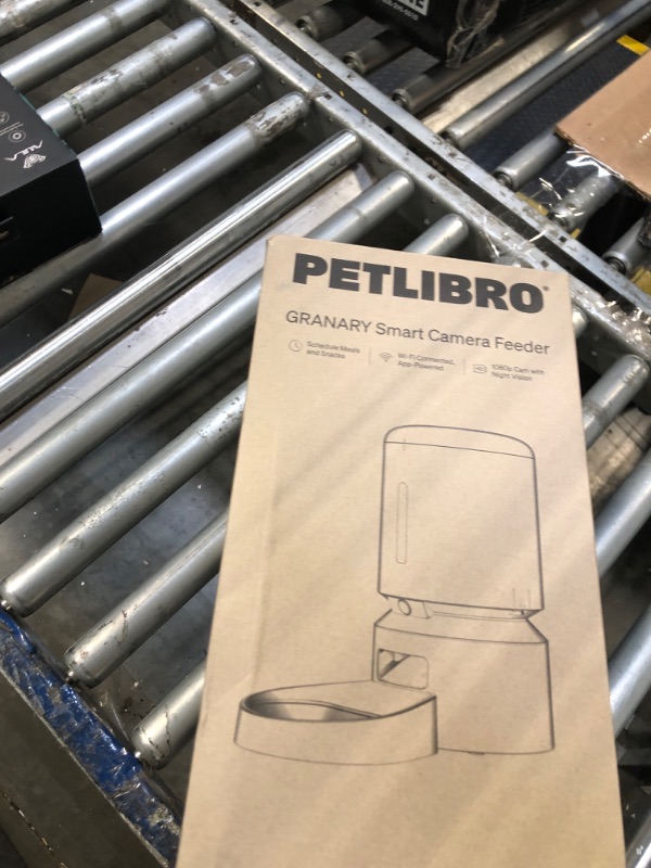 Photo 1 of **MISSING PLATE**
PETLIBRO Automatic Cat Feeder with Camera, 1080P HD Video with Night Vision, 5G WiFi Pet Feeder with 2-Way Audio, Low Food & Blockage Sensor, Motion & Sound Alerts for Cat & Dog Single Tray