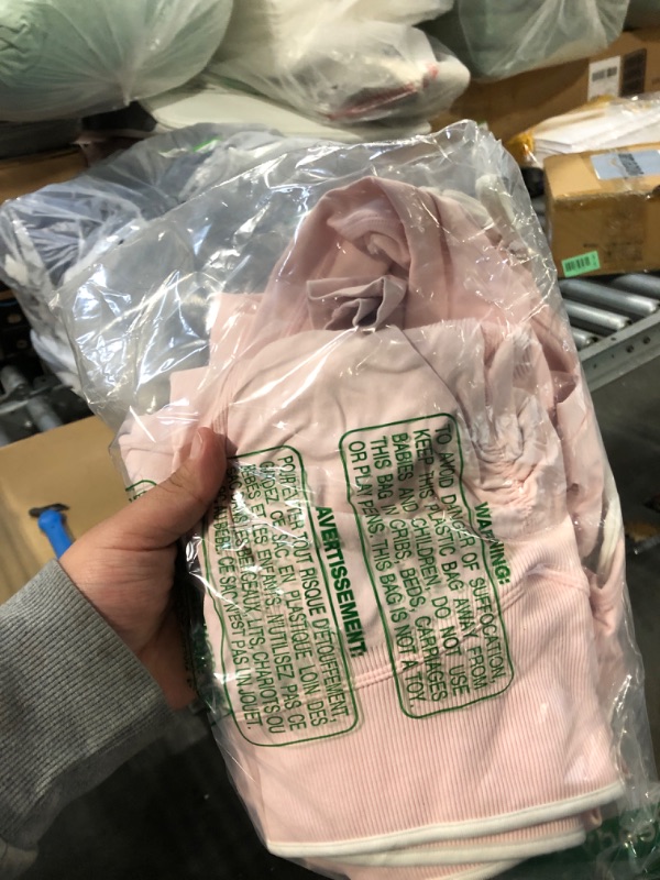 Photo 1 of ***HAS BEEN WRN DRT AT BTTM F PANTS**ABOCIW Womens Workout Sets Seamless Color Block Backless Long Sleeve Crop Top Scrunch Butt Lifting High Waist Leggings 2 Piece Gym Set Yoga Pilates Outfits Pink Small