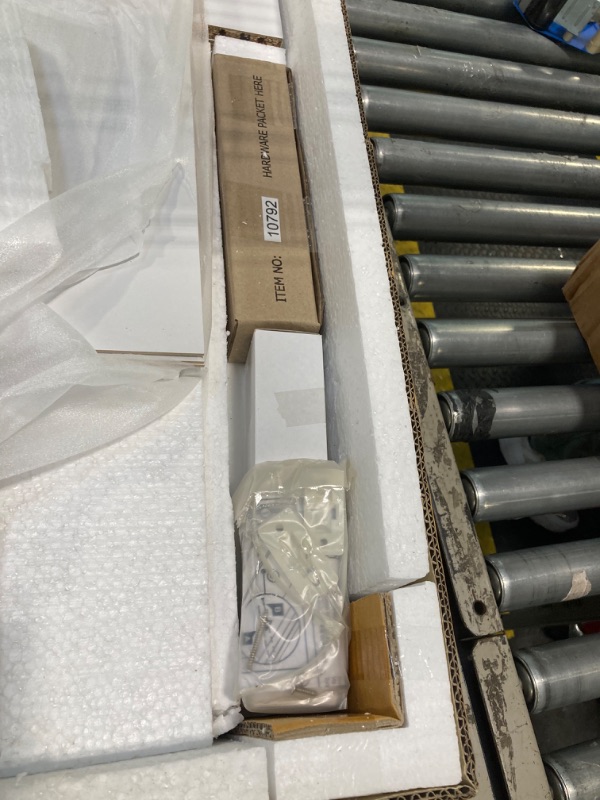 Photo 1 of ****FACTORY SEALED*****Winsome Halifax 7-Drawer Composite Wood Cabinet, White (10792)