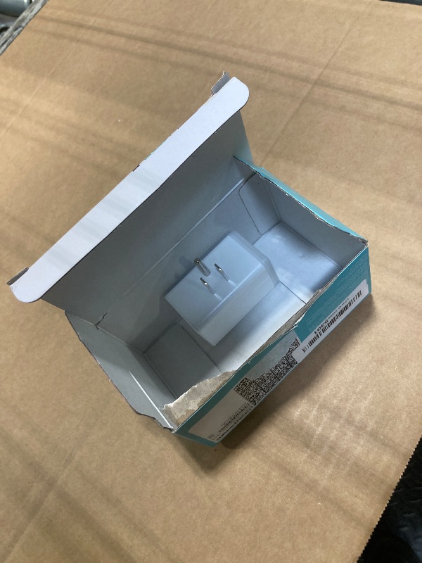 Photo 1 of ****PARTIAL SET*******Kasa Smart Plug Mini 15A, Apple HomeKit Supported, Smart Outlet Works with Siri, Alexa & Google Home, UL Certified, App Control, Scheduling, Timer, 2.4G WiFi Only, 4 Count (Pack of 1) (EP25P4), White