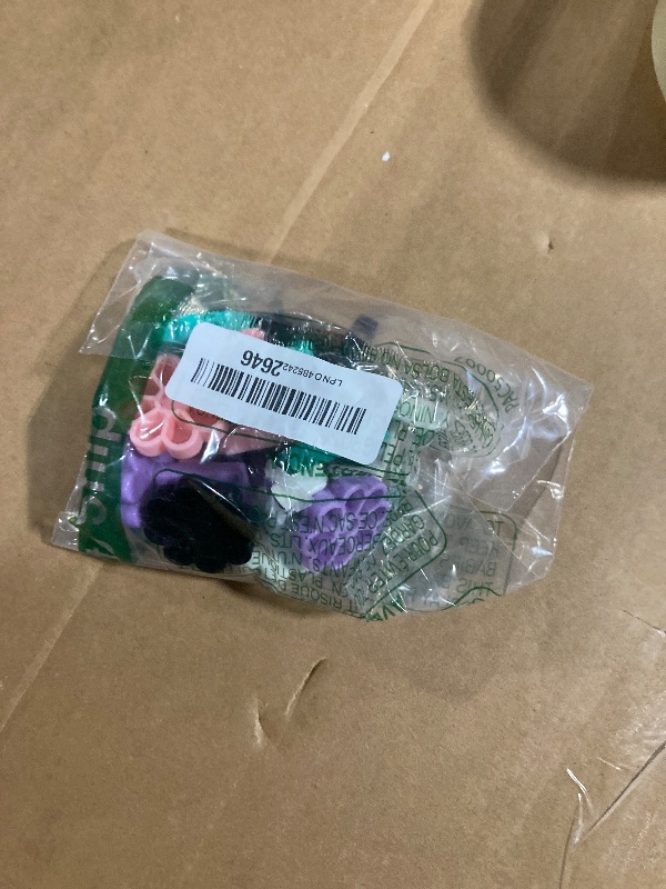 Photo 1 of 10pcs Assorted Color Plastic Detachable Plum-shaped Nail Art Practice Training Stands Nail Art False Tip Holders Nail Art Beauty Accessories Tool